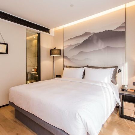 Howard Johnson By Wyndham Life Zhuoyuan Нинбо Екстериор снимка