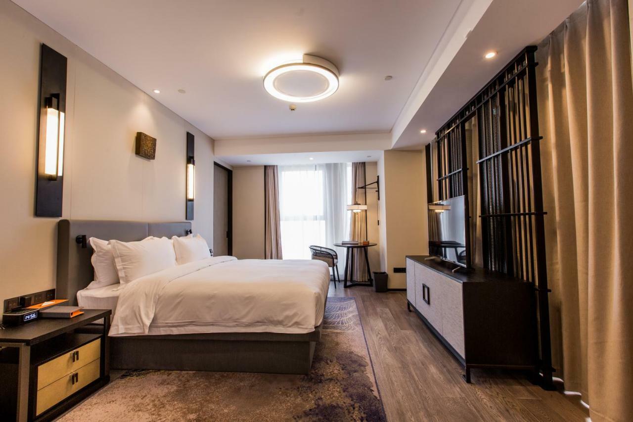 Howard Johnson By Wyndham Life Zhuoyuan Нинбо Екстериор снимка