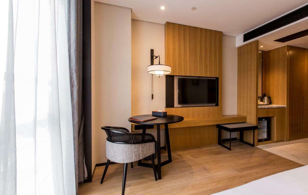 Howard Johnson By Wyndham Life Zhuoyuan Нинбо Екстериор снимка
