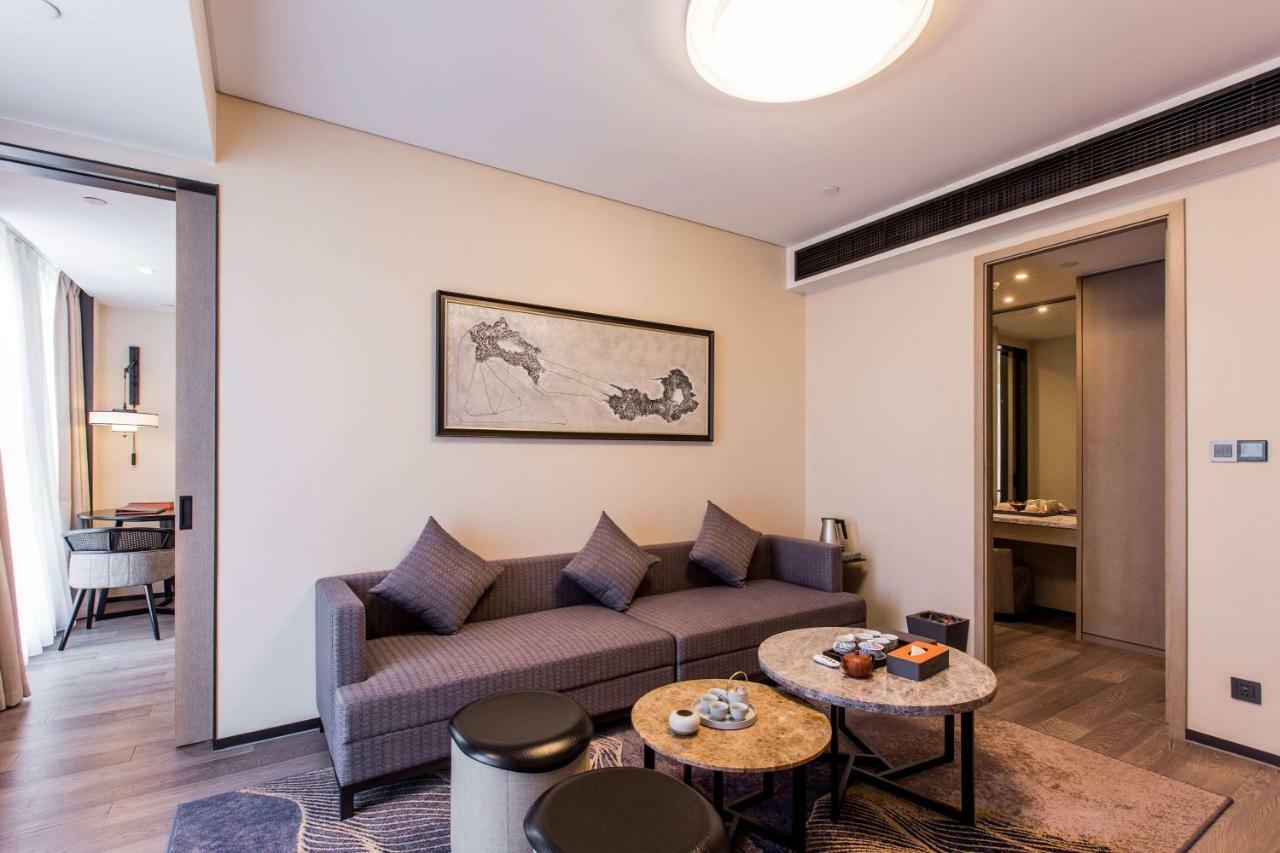 Howard Johnson By Wyndham Life Zhuoyuan Нинбо Екстериор снимка