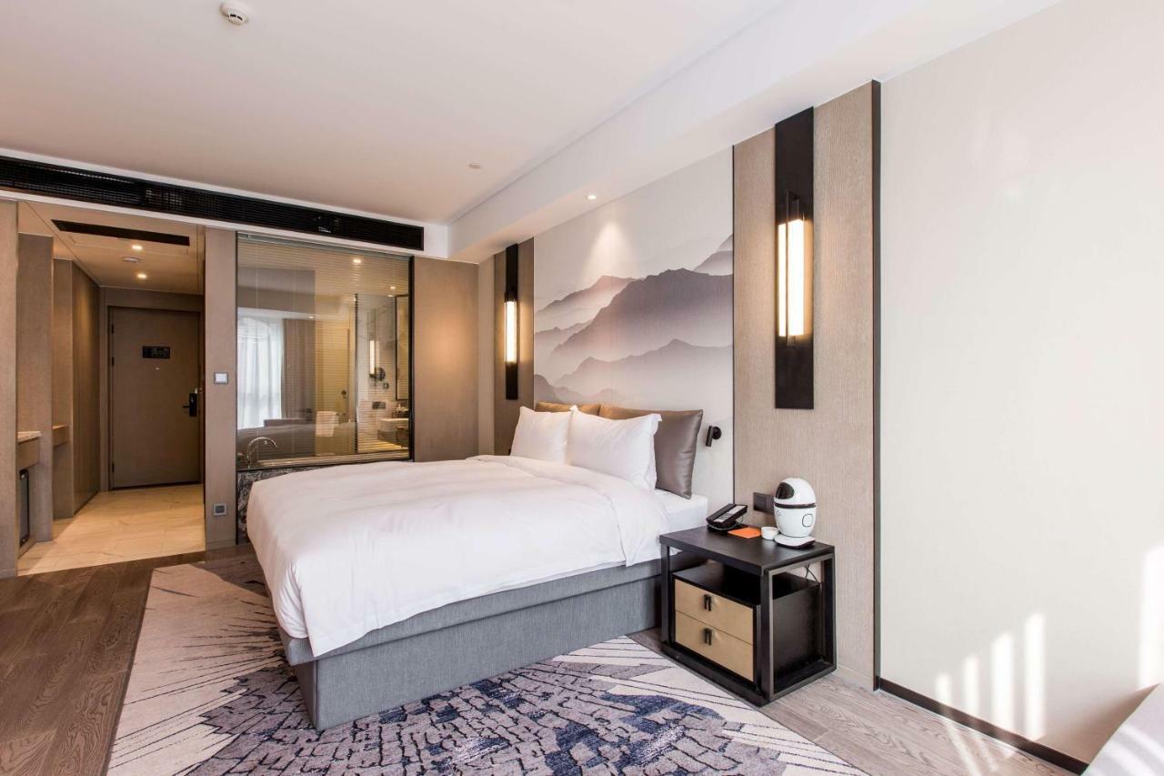 Howard Johnson By Wyndham Life Zhuoyuan Нинбо Екстериор снимка