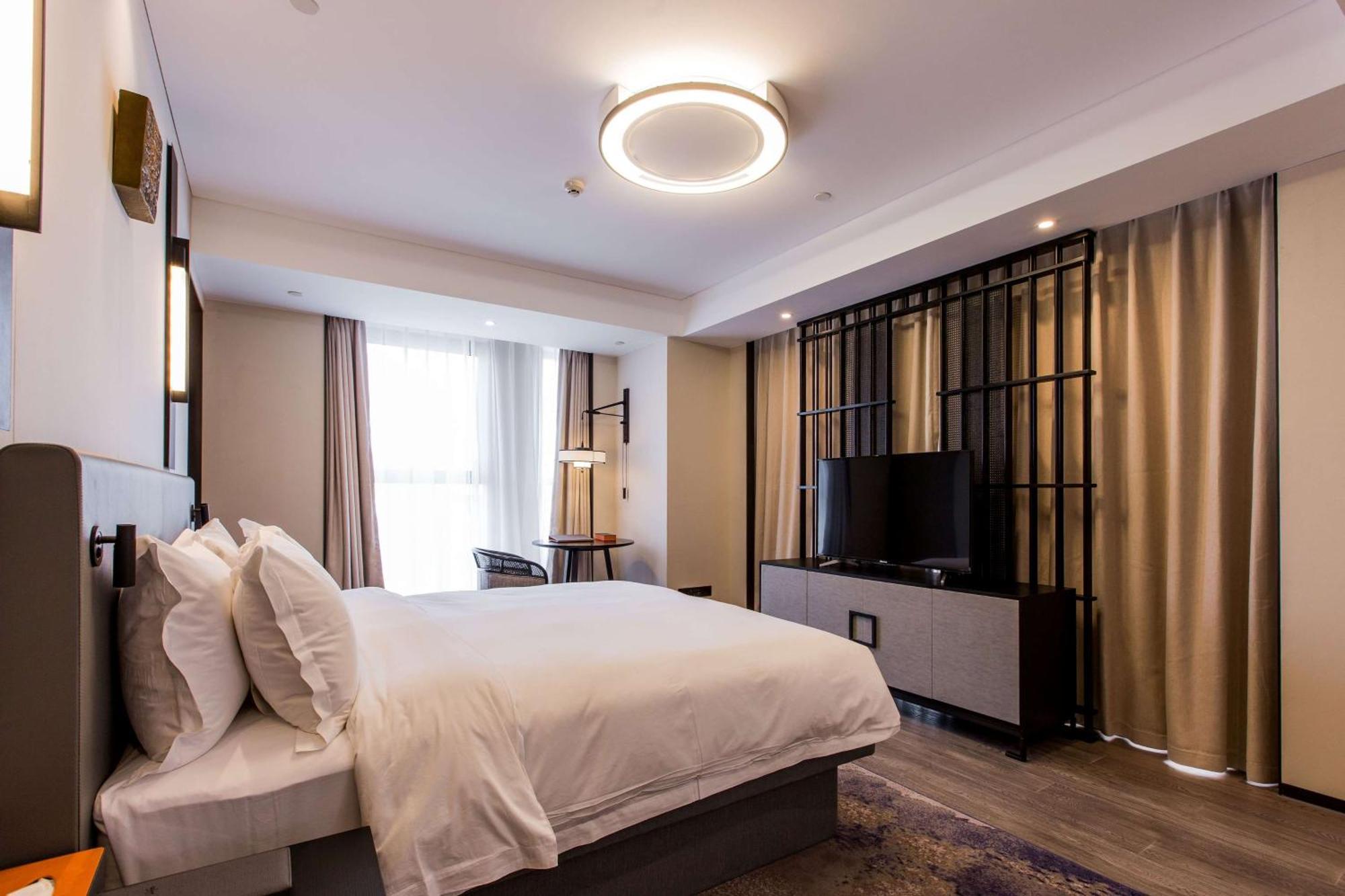 Howard Johnson By Wyndham Life Zhuoyuan Нинбо Екстериор снимка