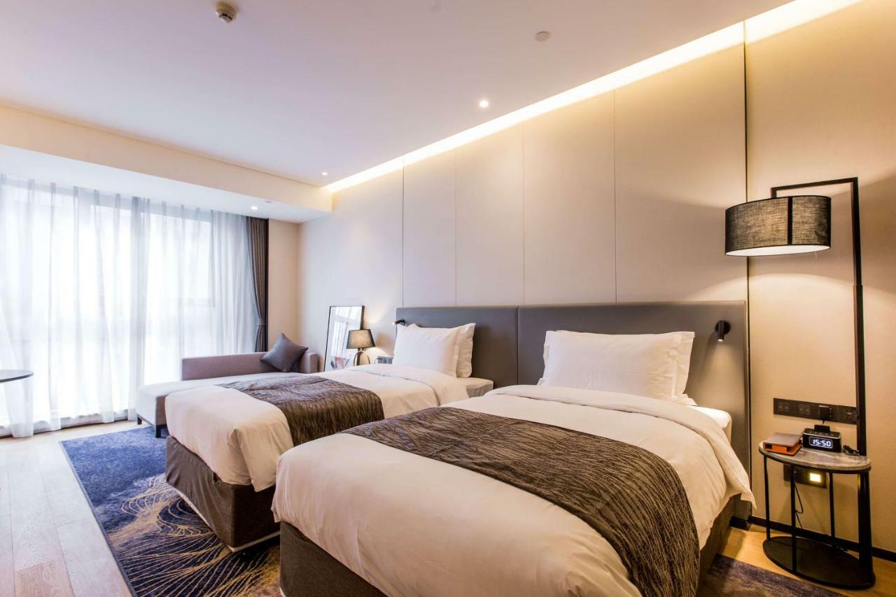 Howard Johnson By Wyndham Life Zhuoyuan Нинбо Екстериор снимка